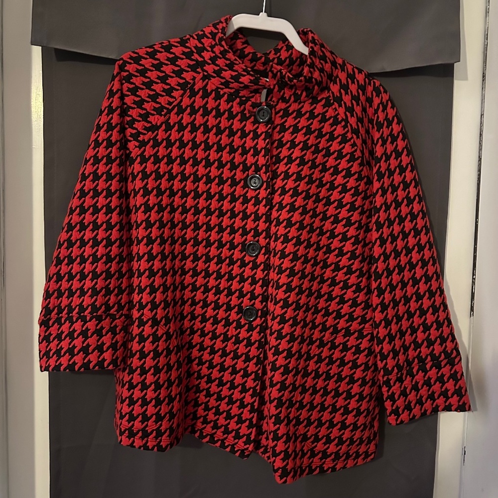 NWT Multiples red and black houndstooth jacket - Size PL